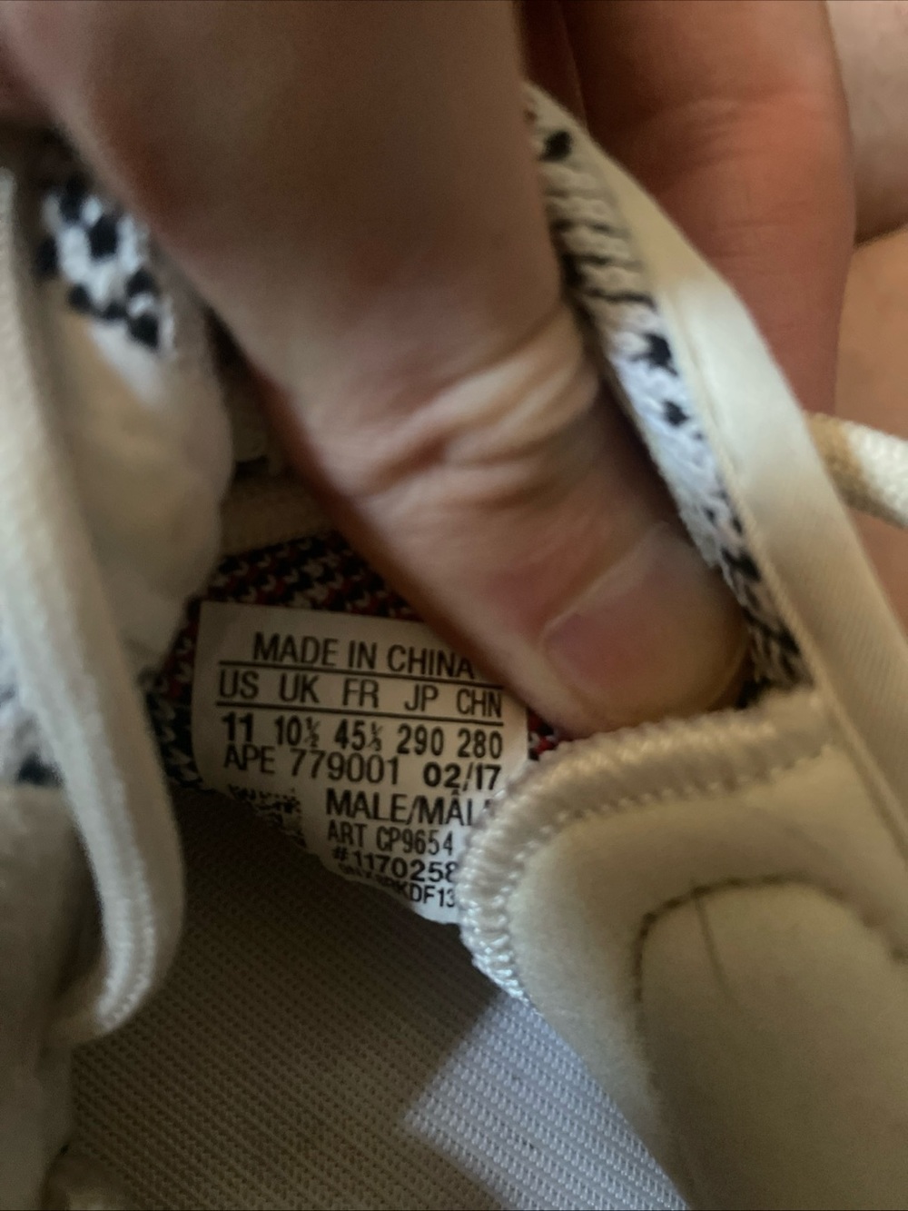 Yeezy Zebra Adidas Boost 350 V2 2017 Size 11 - Picture 7 of 7